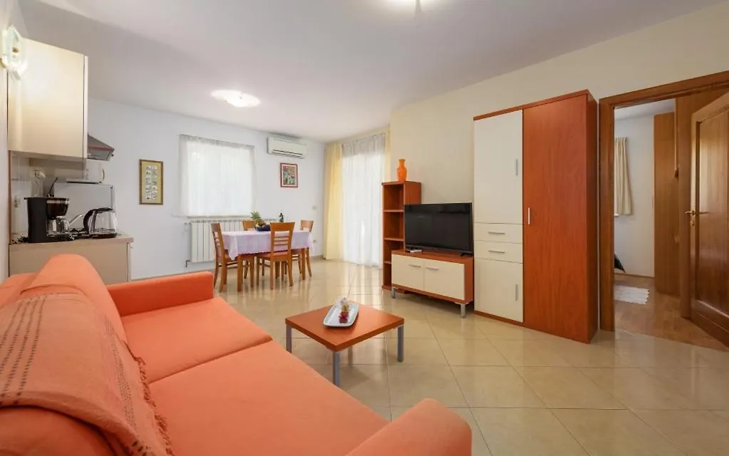 Villa Franka 113 Bašanija